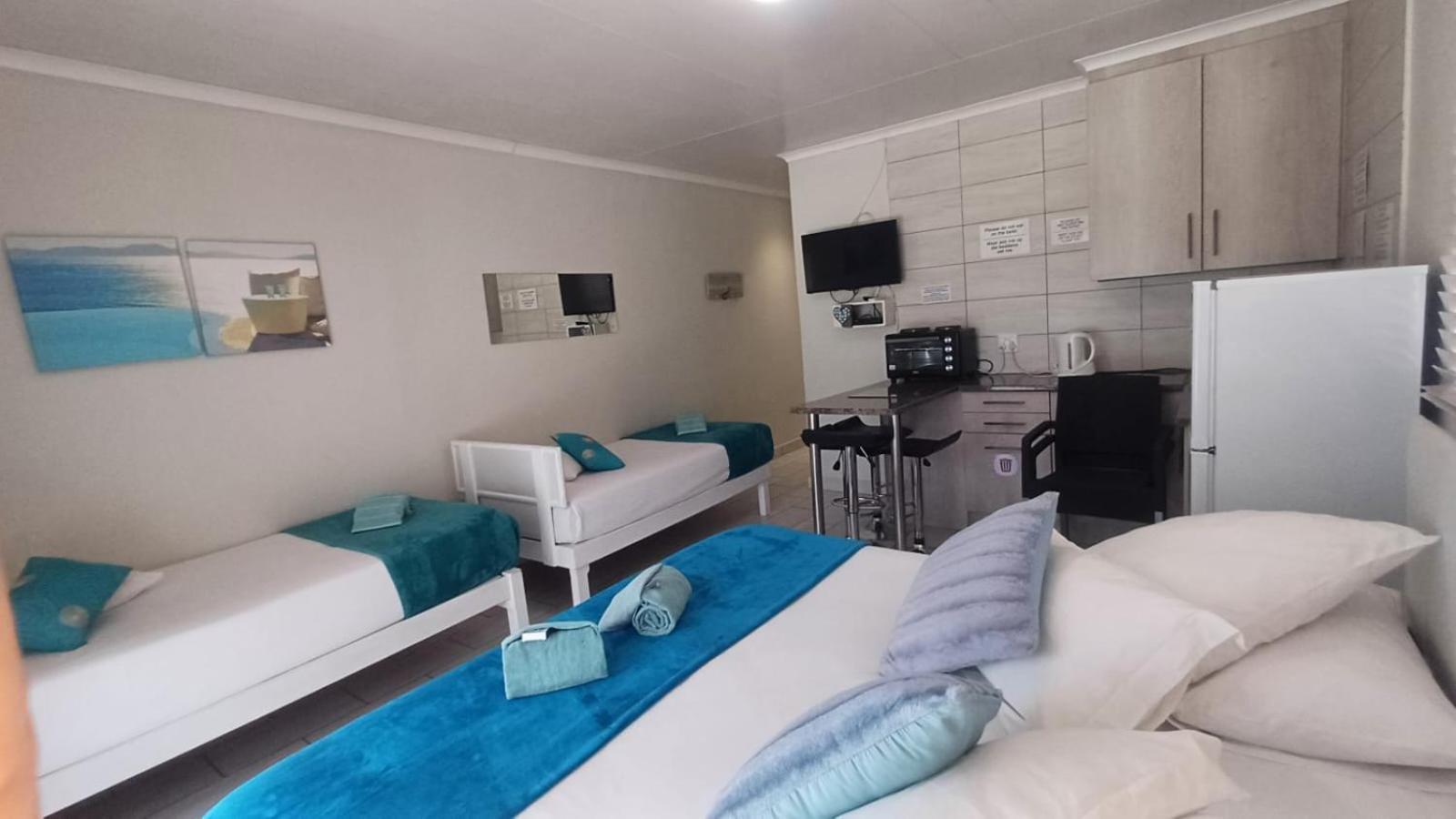 Ceelee'S Place Bloemfontein Bagian luar foto