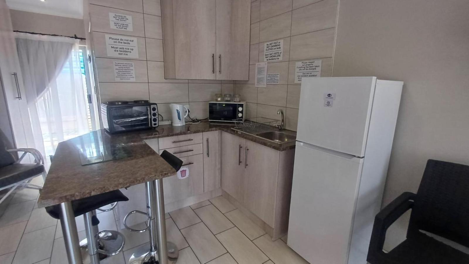 Ceelee'S Place Bloemfontein Bagian luar foto