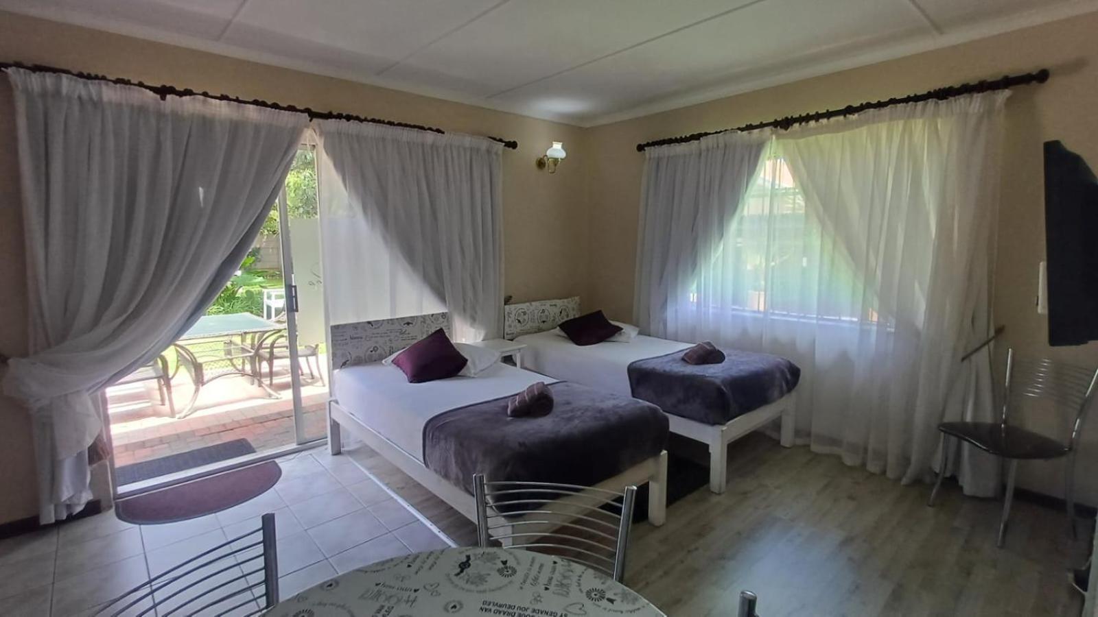 Ceelee'S Place Bloemfontein Bagian luar foto