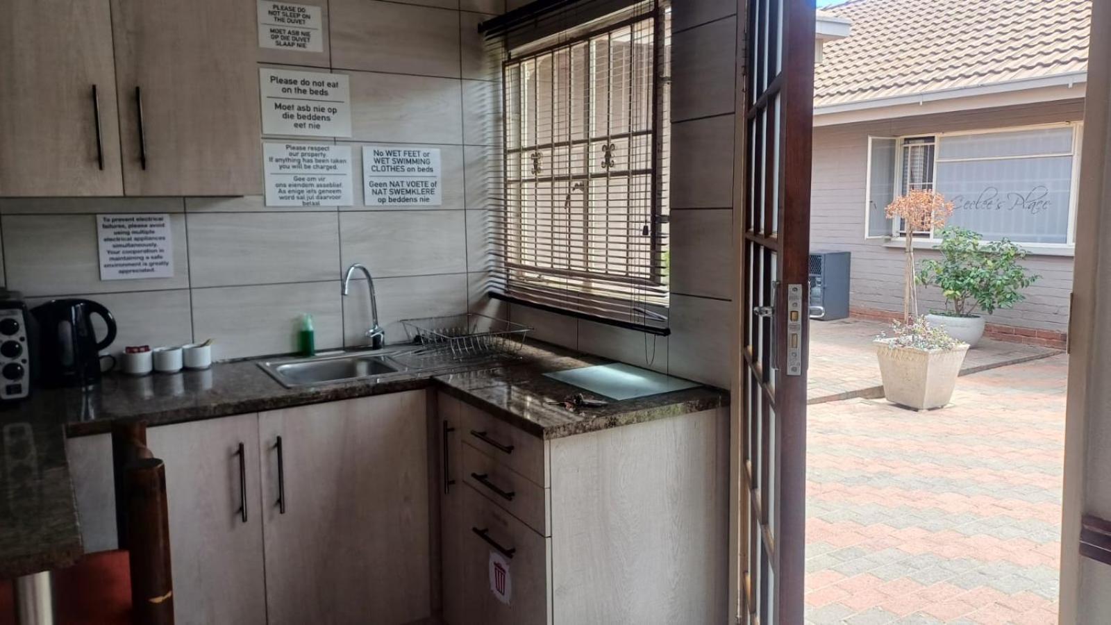 Ceelee'S Place Bloemfontein Bagian luar foto